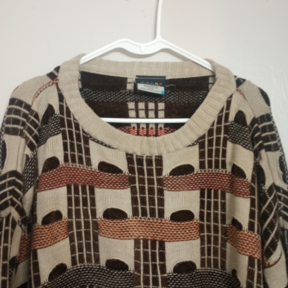 Coogi Vintage 1990's Men's Vintage Sweater - Picture 5 of 8